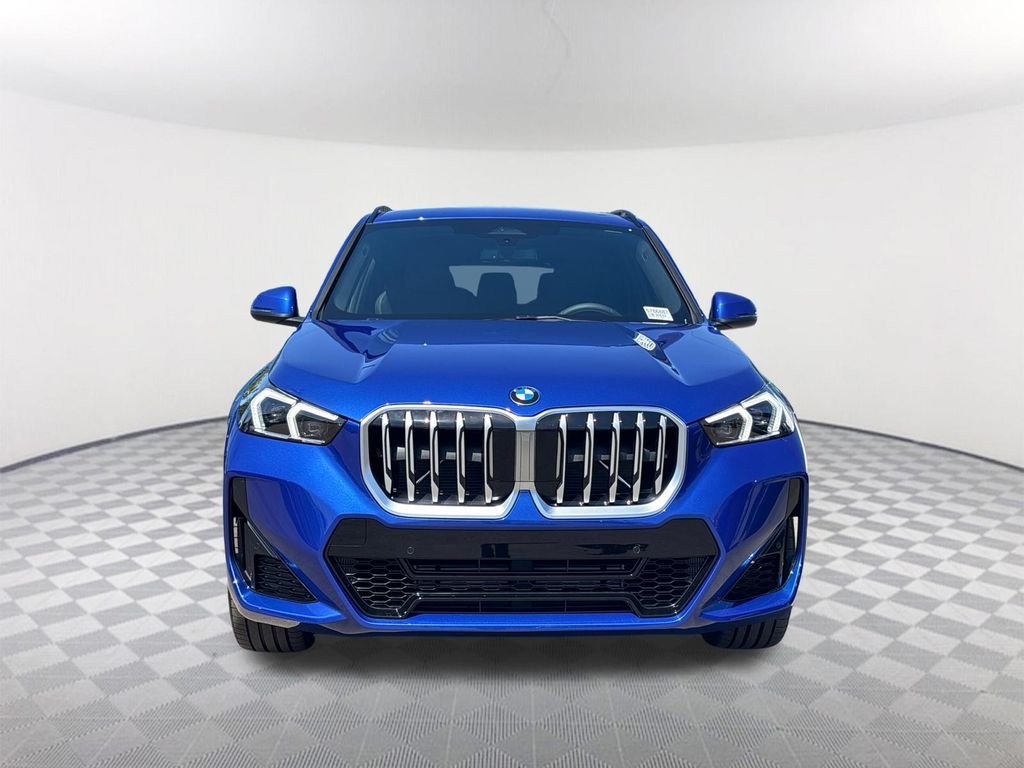 New 2027 Portimao Blue Metallic BMW xDrive28i image 2