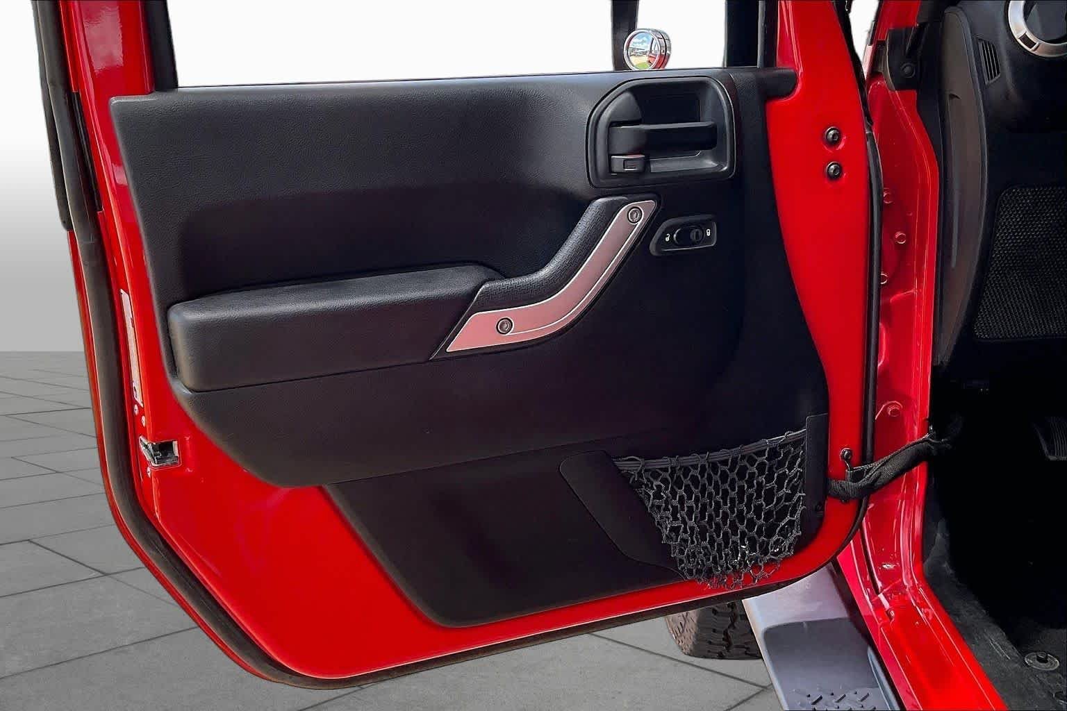 Used 2018 Firecracker Red Clearcoat Jeep Sahara image 20