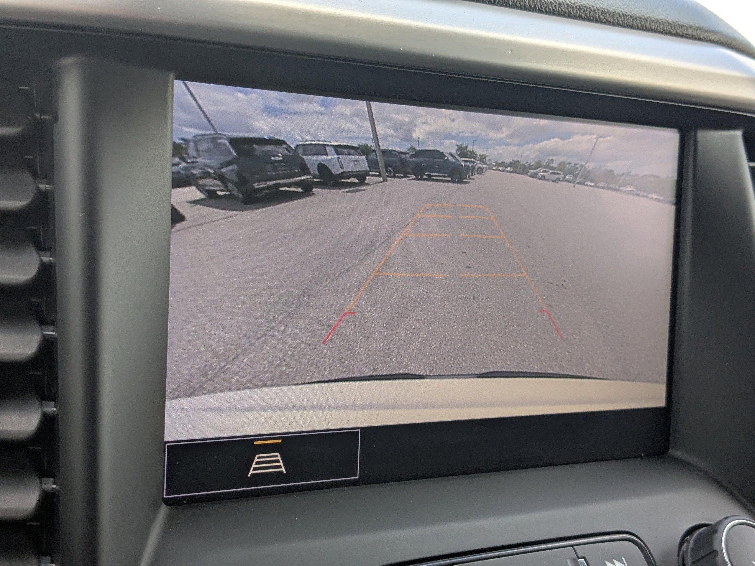 2023 GMC Acadia SLT - Photo 25