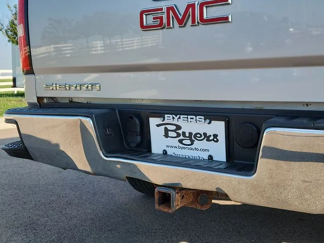 Used 2018 Silver GMC Base image 26