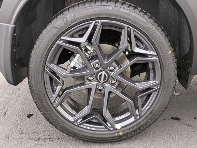 New 2026 Super Black Nissan SR image 28