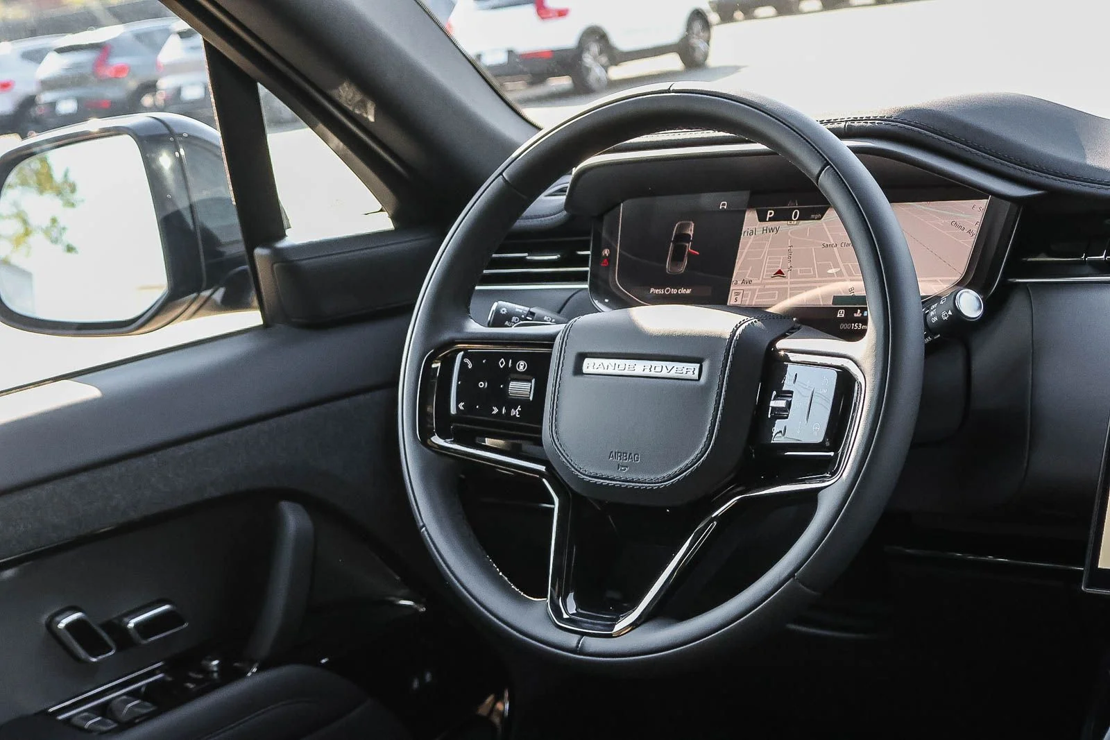 New 2026 Santorini Black Land Rover Dynamic SE image 26