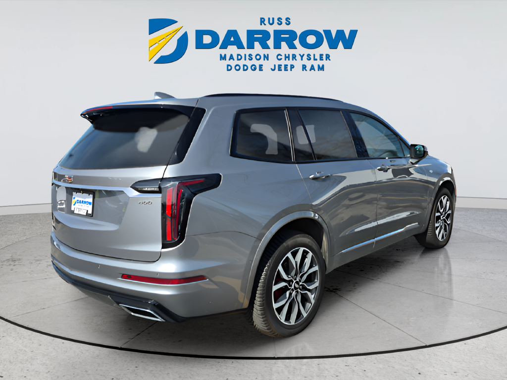 Used 2024  Cadillac Sport image 5