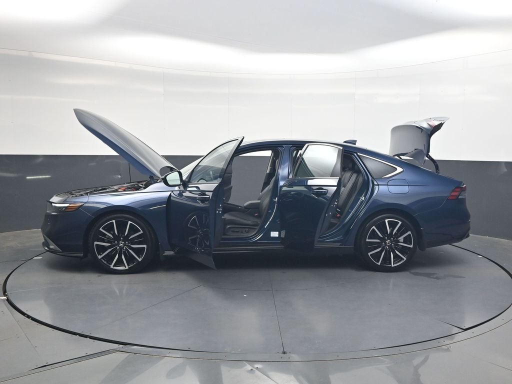 Used 2024 Blue Honda Touring image 37