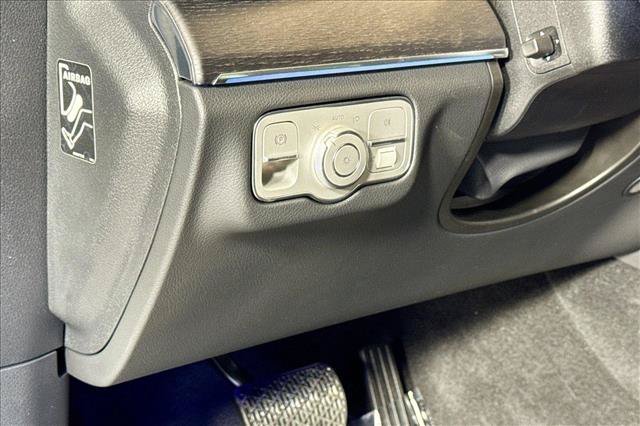 New 2026 Obsidian Black Metallic Mercedes-Benz GLE 350 image 40