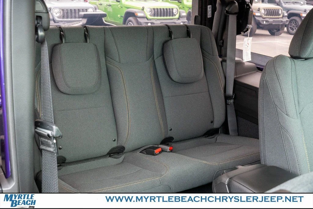 New 2026 Reign Exterior Paint Jeep Sport S image 14