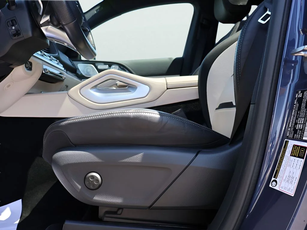 Used 2024 Twilight Blue Metallic Mercedes-Benz GLE 53 AMG® image 42