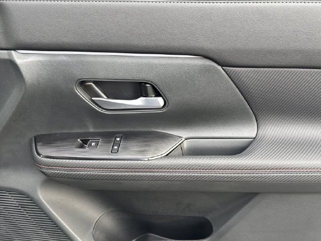 2026 Nissan KICKS SR AWD - Photo 19