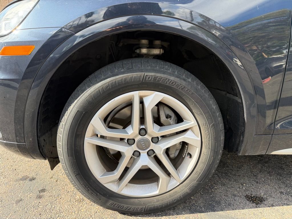 Used 2018 Blue Audi 2.0T Premium image 6