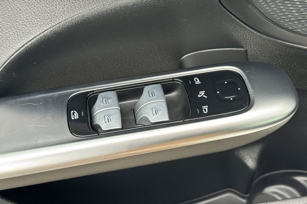 2024 Mercedes-Benz C-Class Sedan C 300 - Photo 12