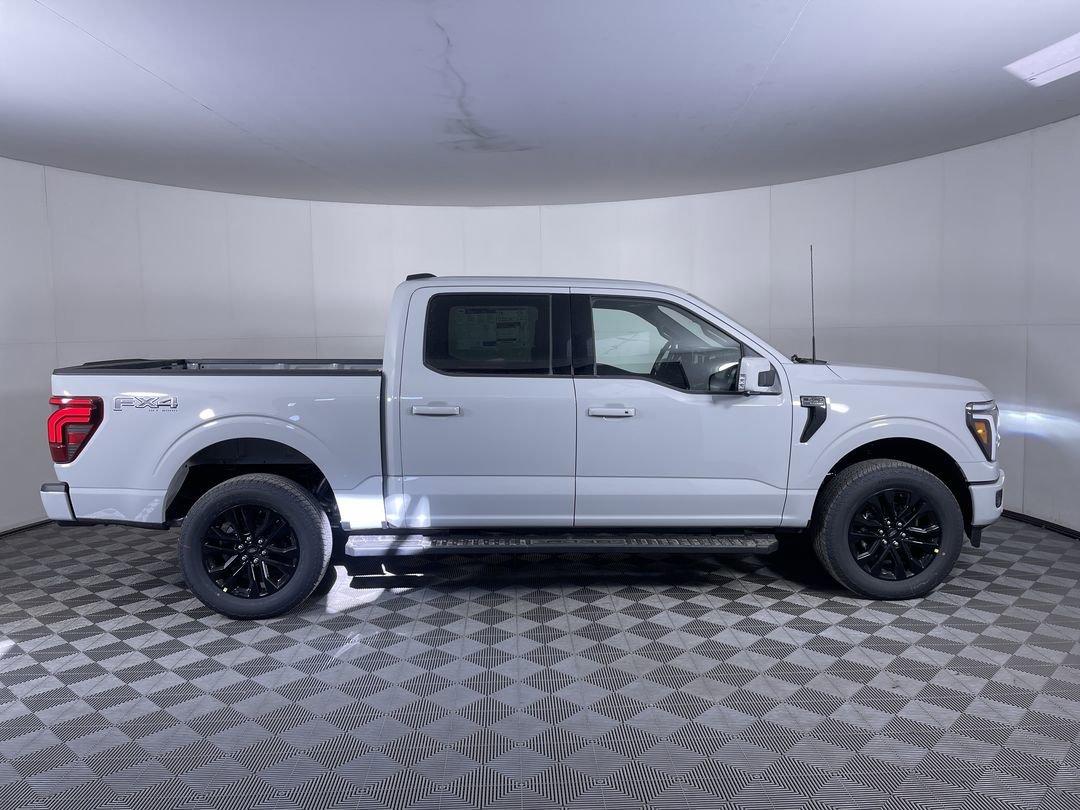 New 2026 Avalanche Ford Lariat image 10
