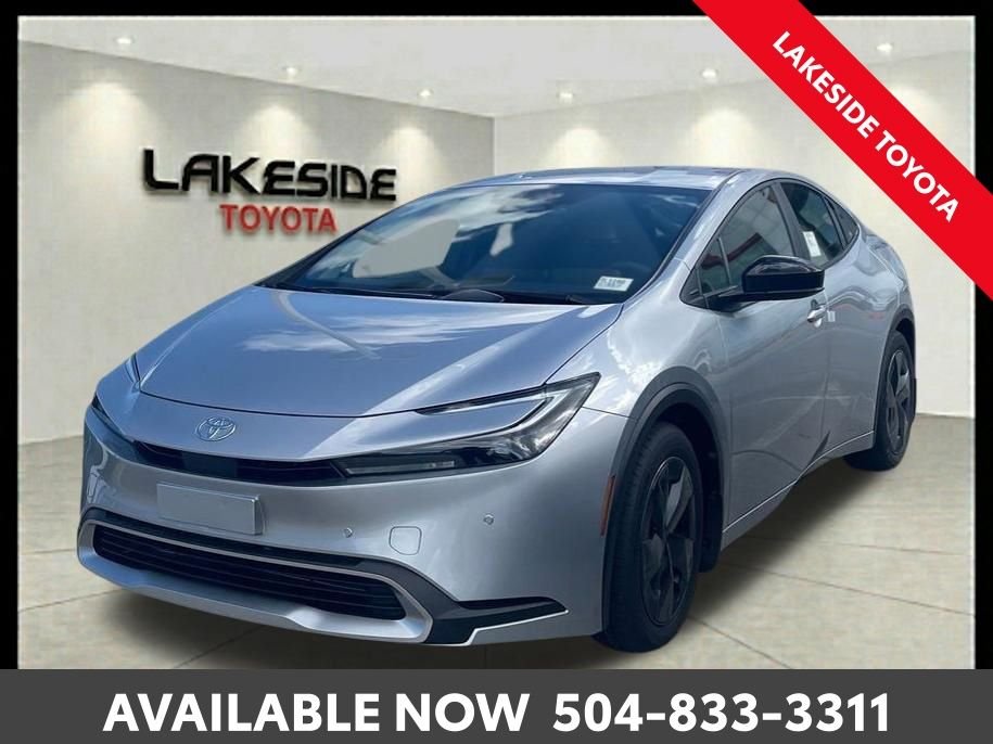 2026 Toyota Prius SE's photo