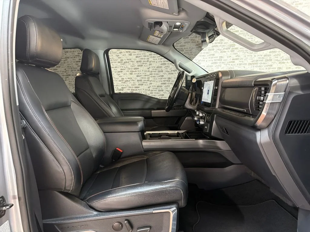 Used 2023 Iconic Silver Metallic Ford Lariat image 10