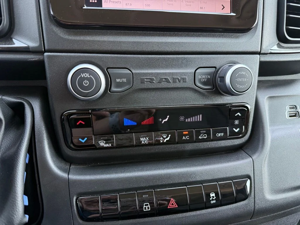 Used 2026 White Ram Base image 18