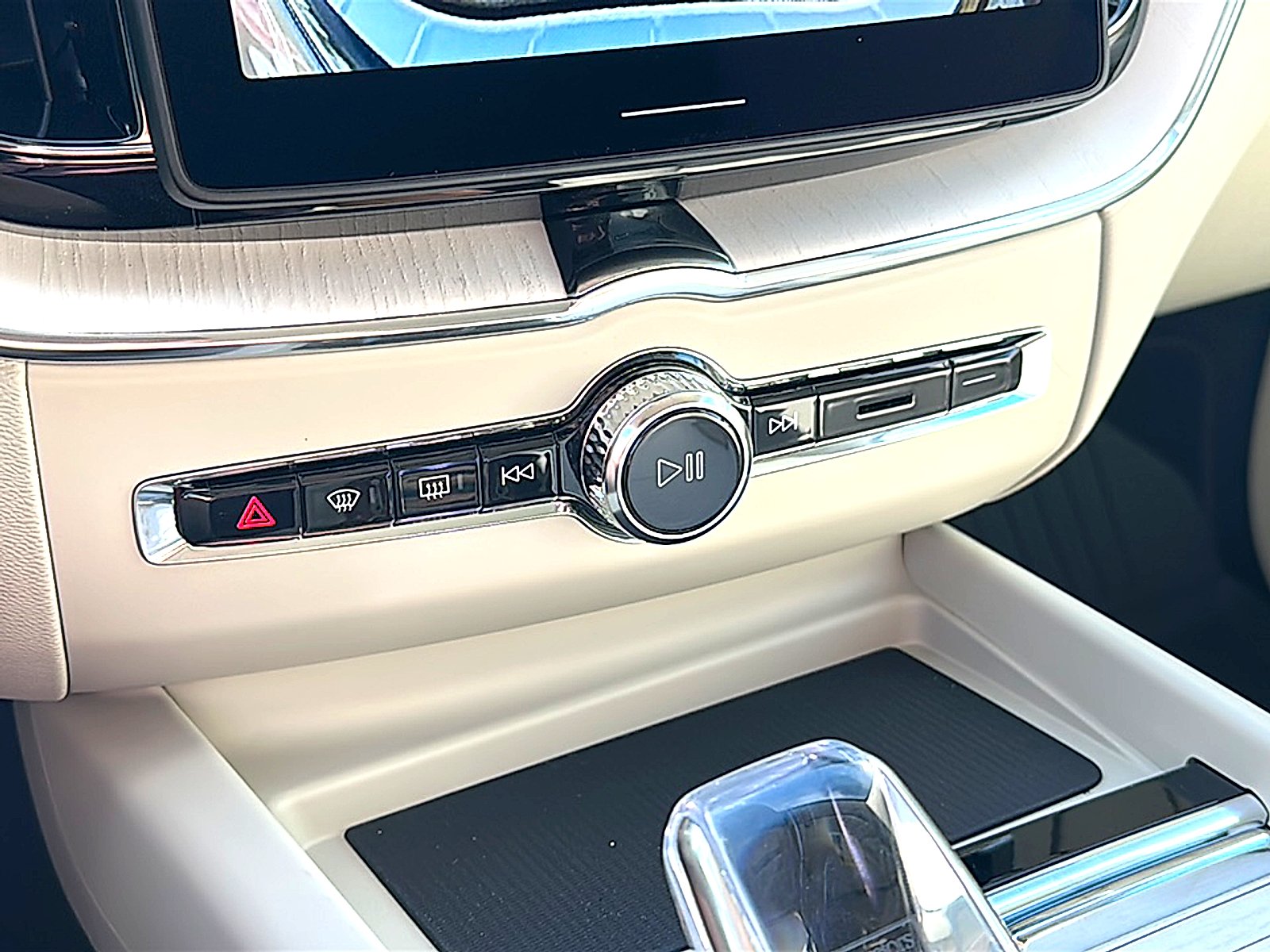 2026 Volvo XC60 Ultra - Photo 23