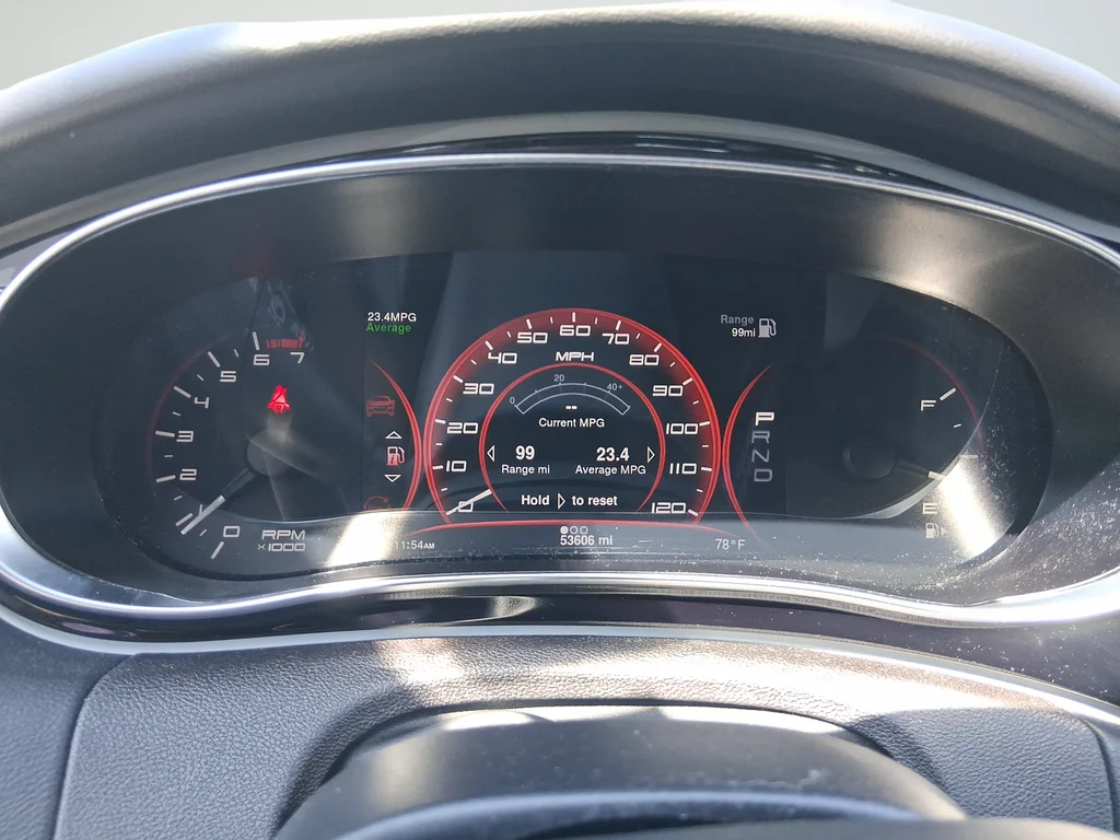 Used 2014 Blue Dodge Limited image 23