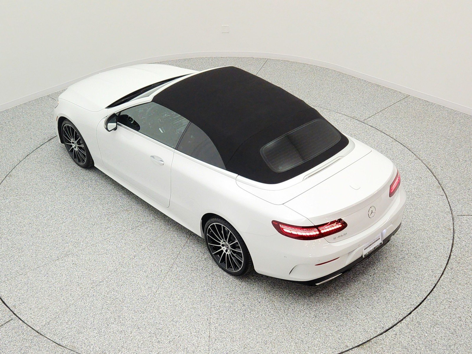 Used 2023 Moonlight White Mercedes-Benz E 450 RWD Cabriolet image 37