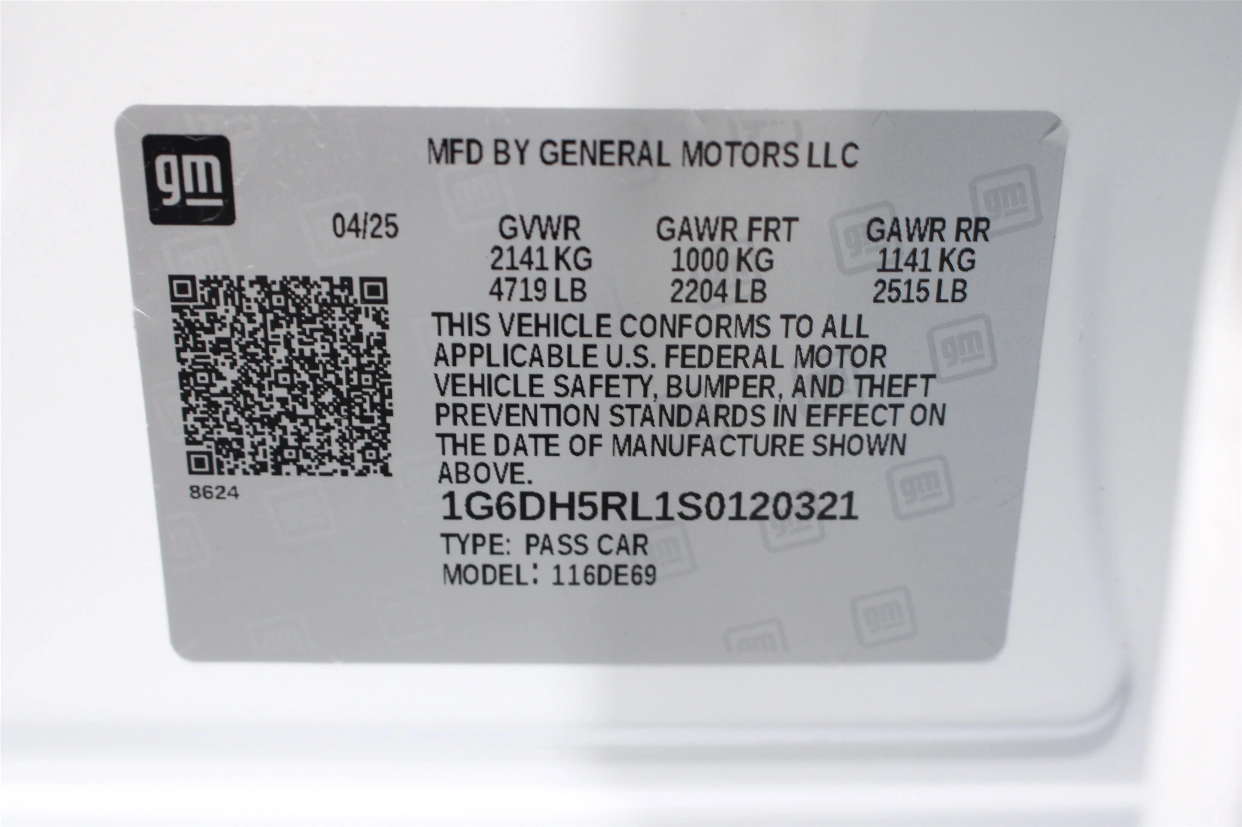 2025 Cadillac CT4 V-Series - Photo 39