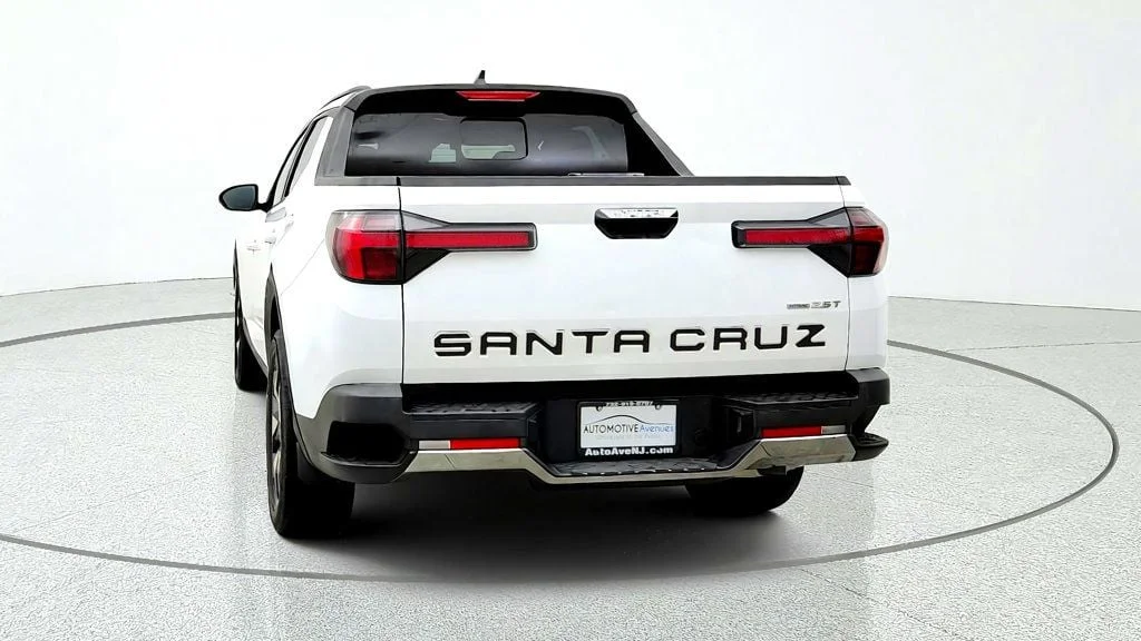 Used 2022 Ice White Hyundai Limited AWD image 6