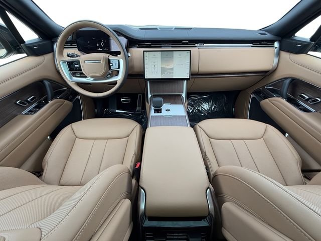 New 2026 Carpathian Grey Land Rover SE image 12