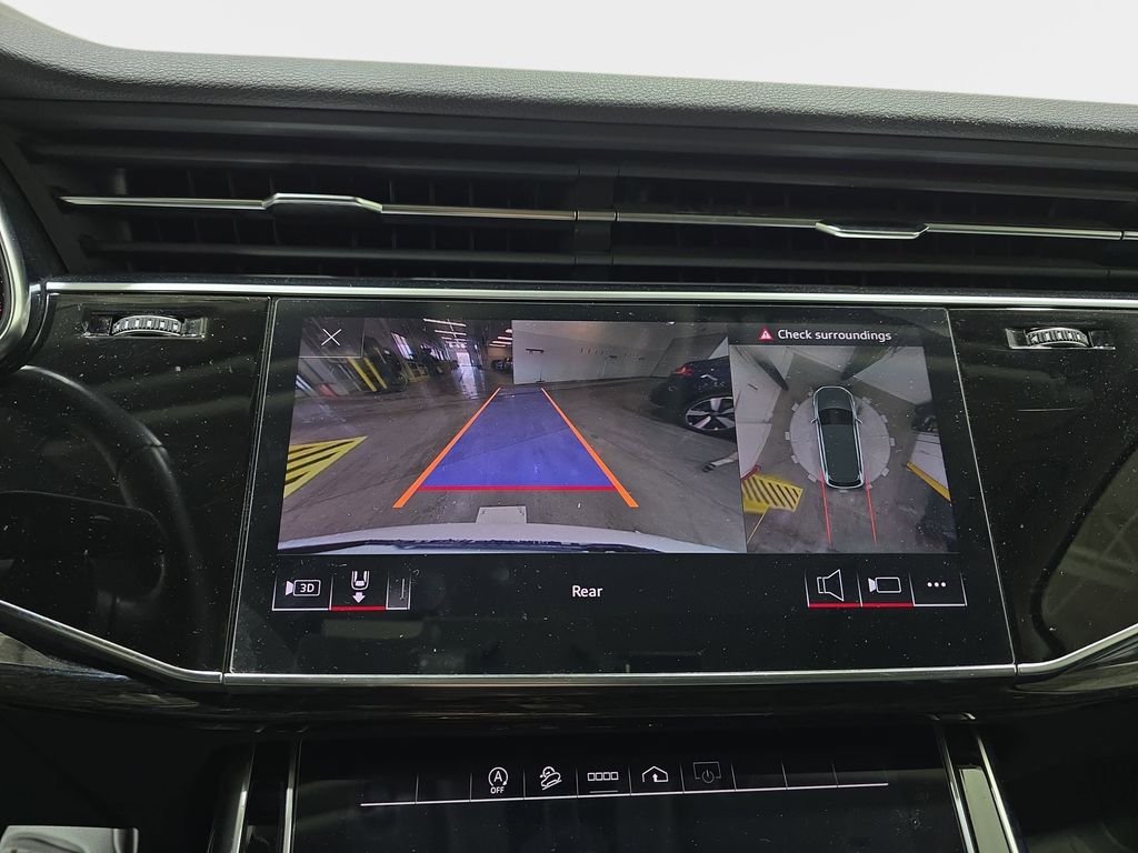 Used 2022  Audi 55 Premium Plus image 23
