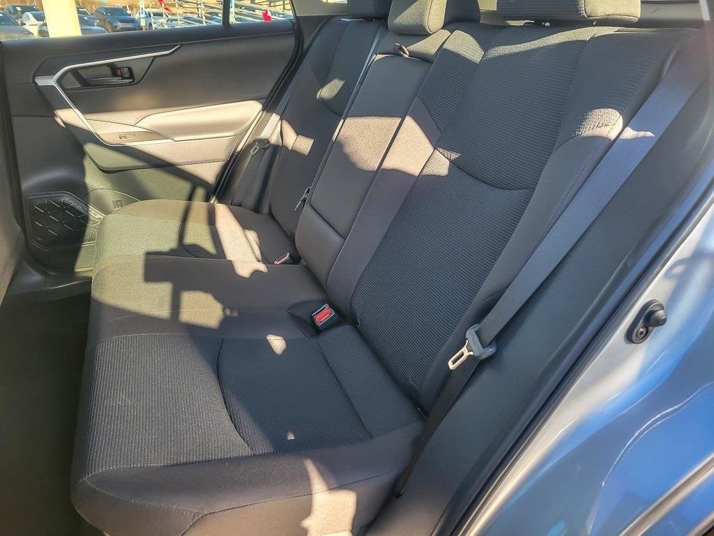 2025 TOYOTA RAV4 - Image 9