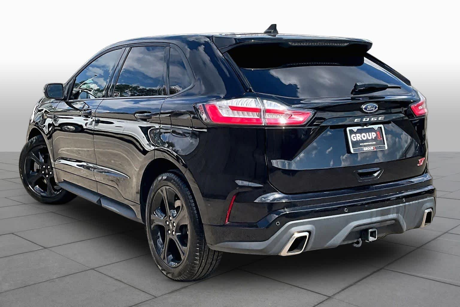 Used 2023 Agate Black Metallic Ford ST image 12