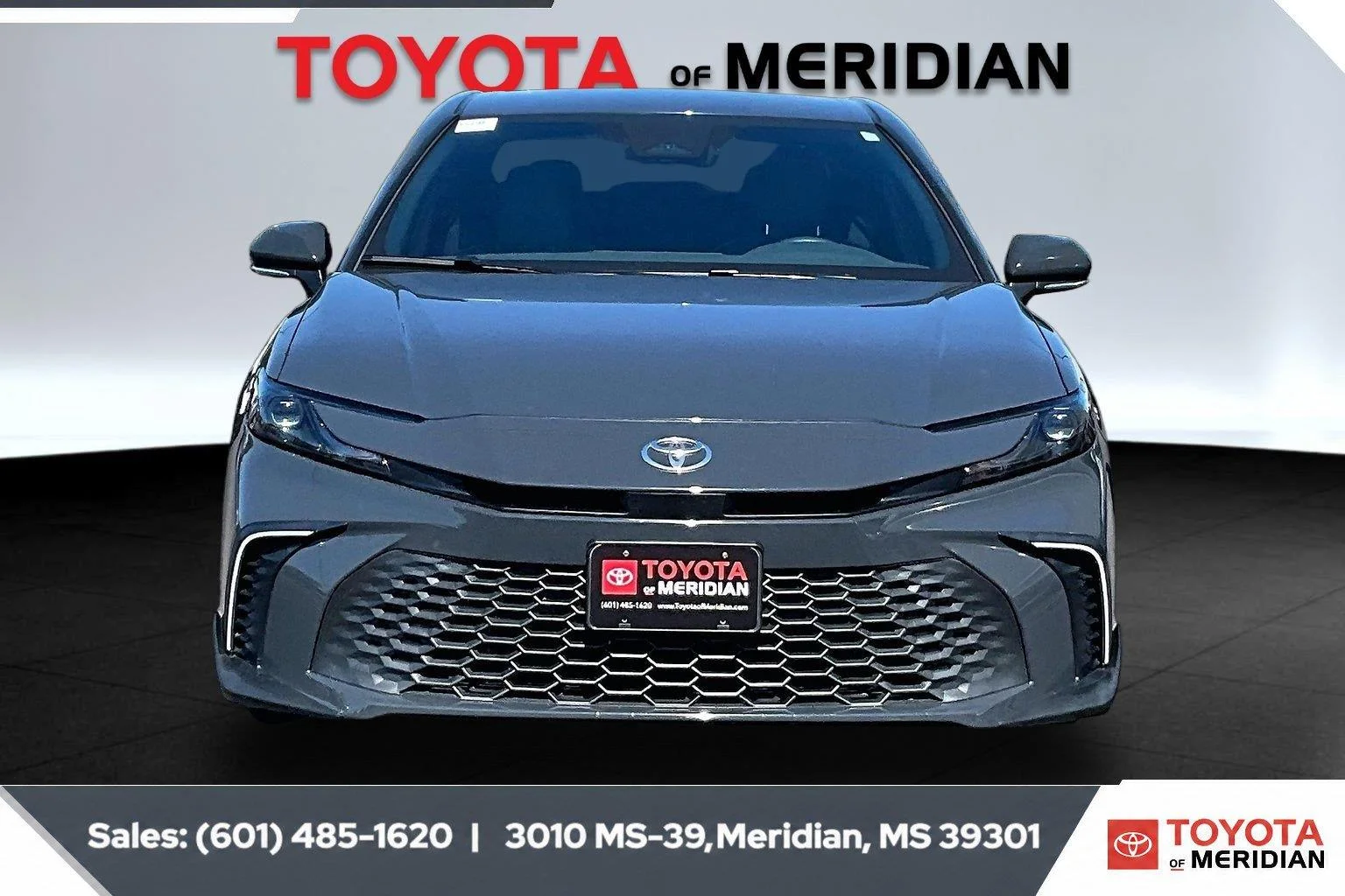 Used 2025 Underground Toyota SE image 3