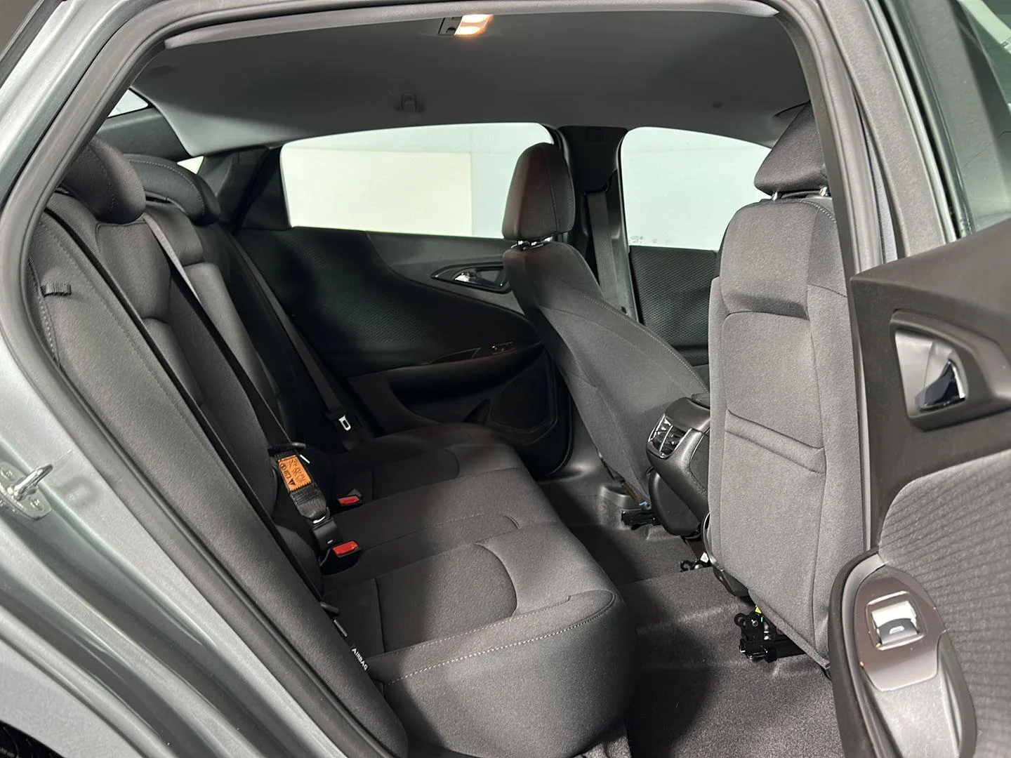 Used 2024 Sterling Gray Metallic Chevrolet LT image 27