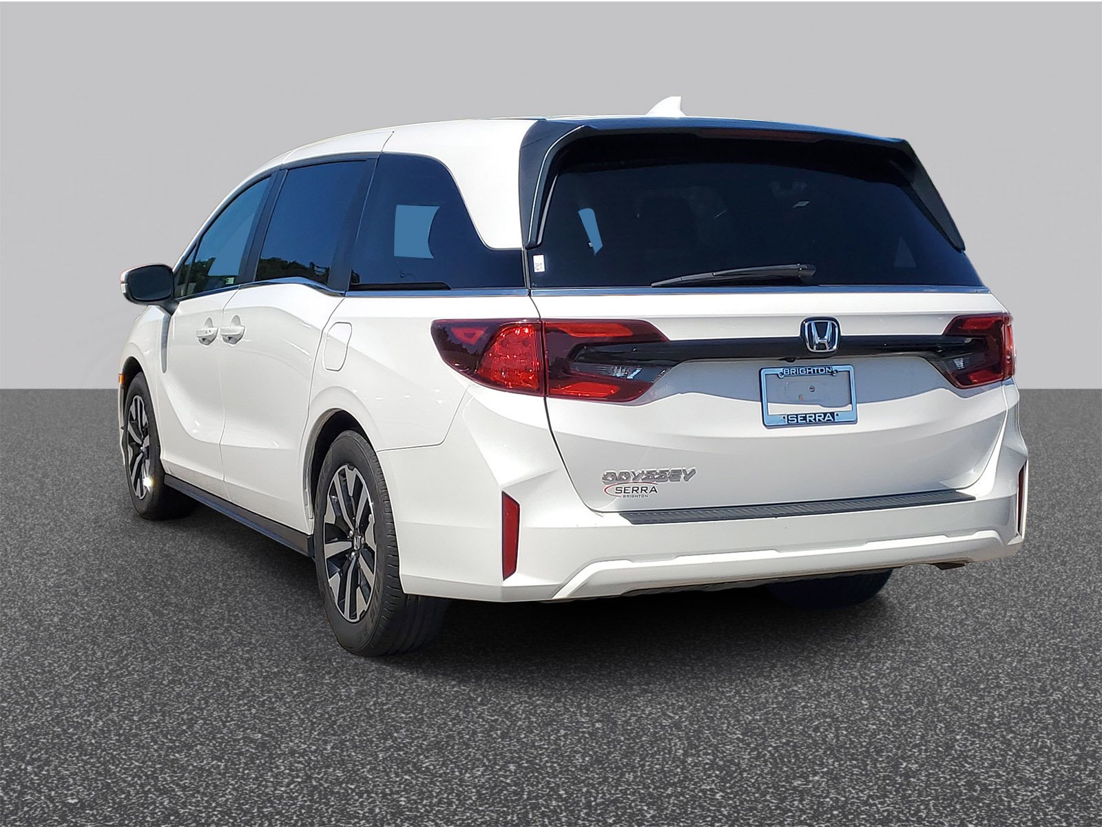 Certified Used 2025 Platinum White Pearl Honda EX-L image 38