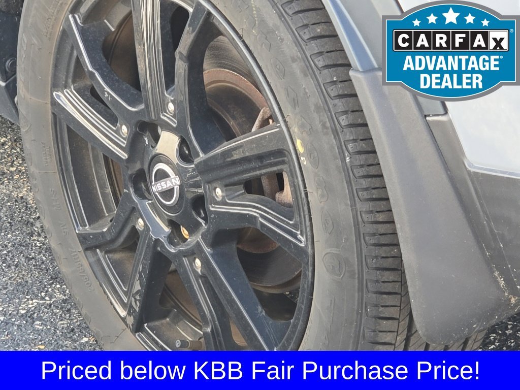 Used 2024 Gray Nissan SR image 12