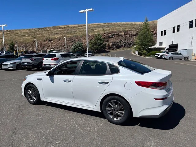 Certified Used 2020 Snow White Pearl Kia LX image 11