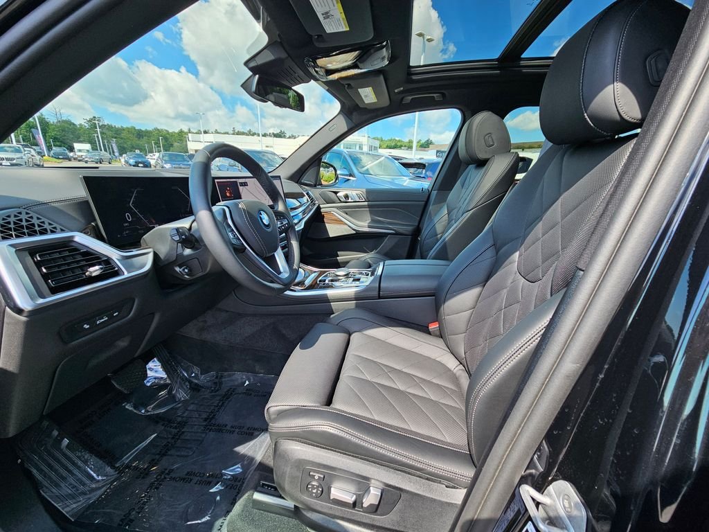 Certified Used 2026 Black Sapphire Metallic BMW xDrive50e image 15