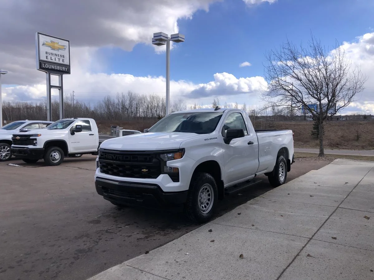 New 2026 White Chevrolet 4WD Reg Cab 140" Work Truck image 4