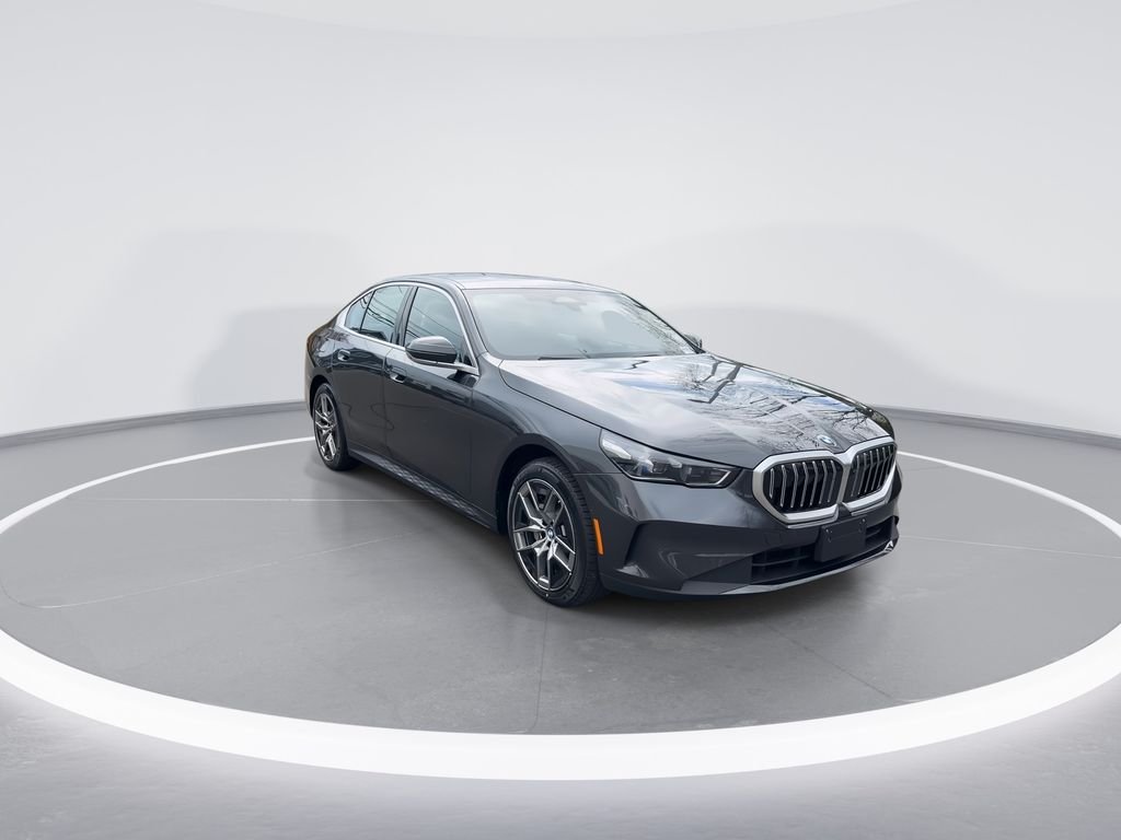 Used 2026 Dark Graphite BMW 530i xDrive image 2