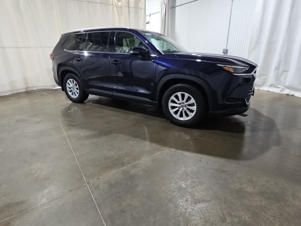 Used 2024 Blueprint Toyota XLE image 5