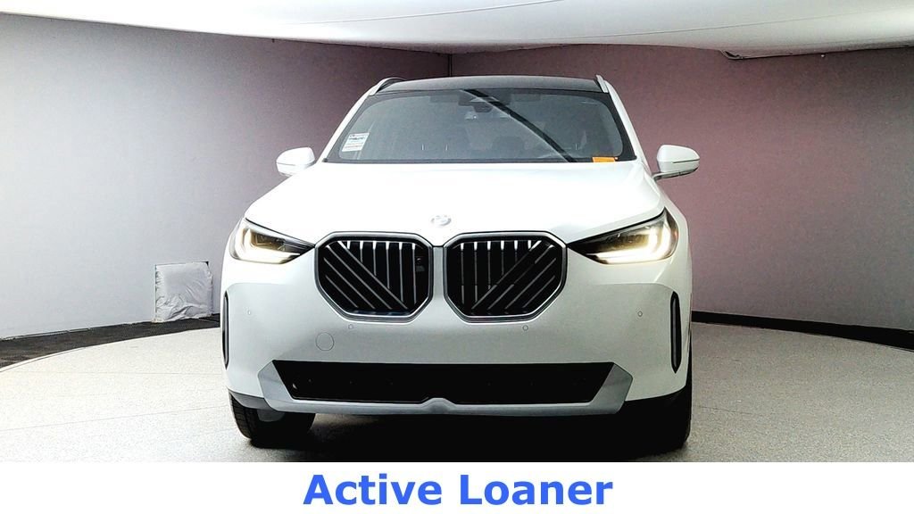 Used 2025 Alpine White BMW 30 xDrive image 2
