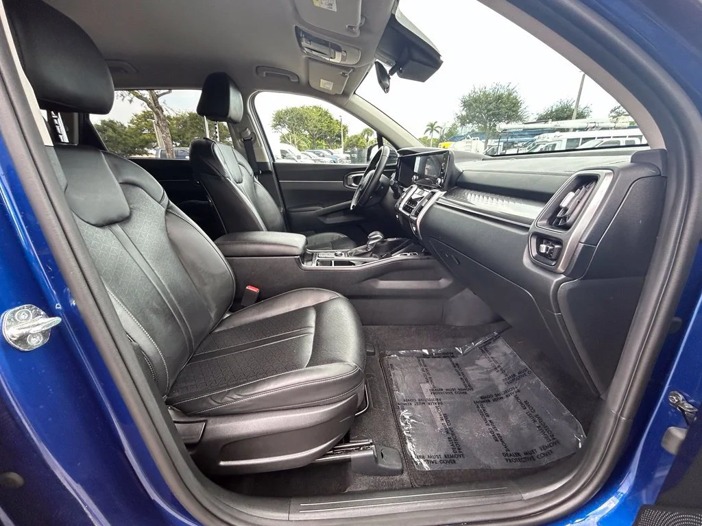 Certified Used 2023 Sapphire Blue Kia S image 24