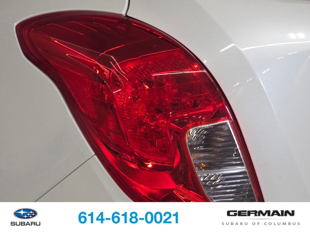 Used 2013 White Buick Leather image 15