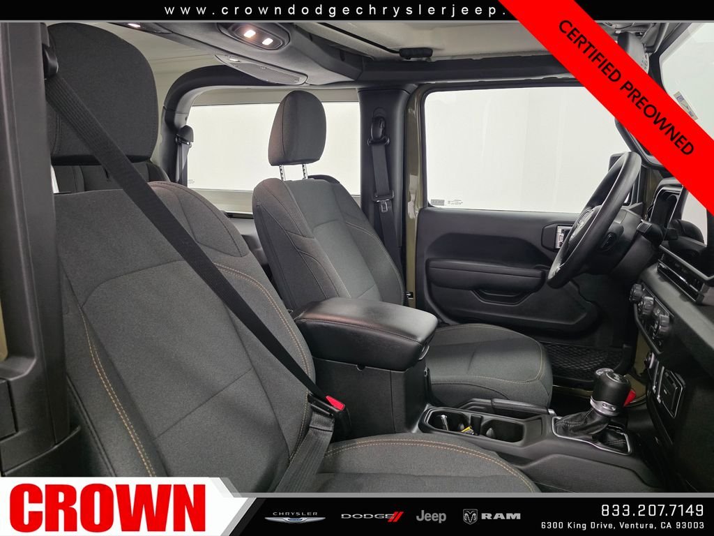 Certified Used 2025  Jeep Sport image 11