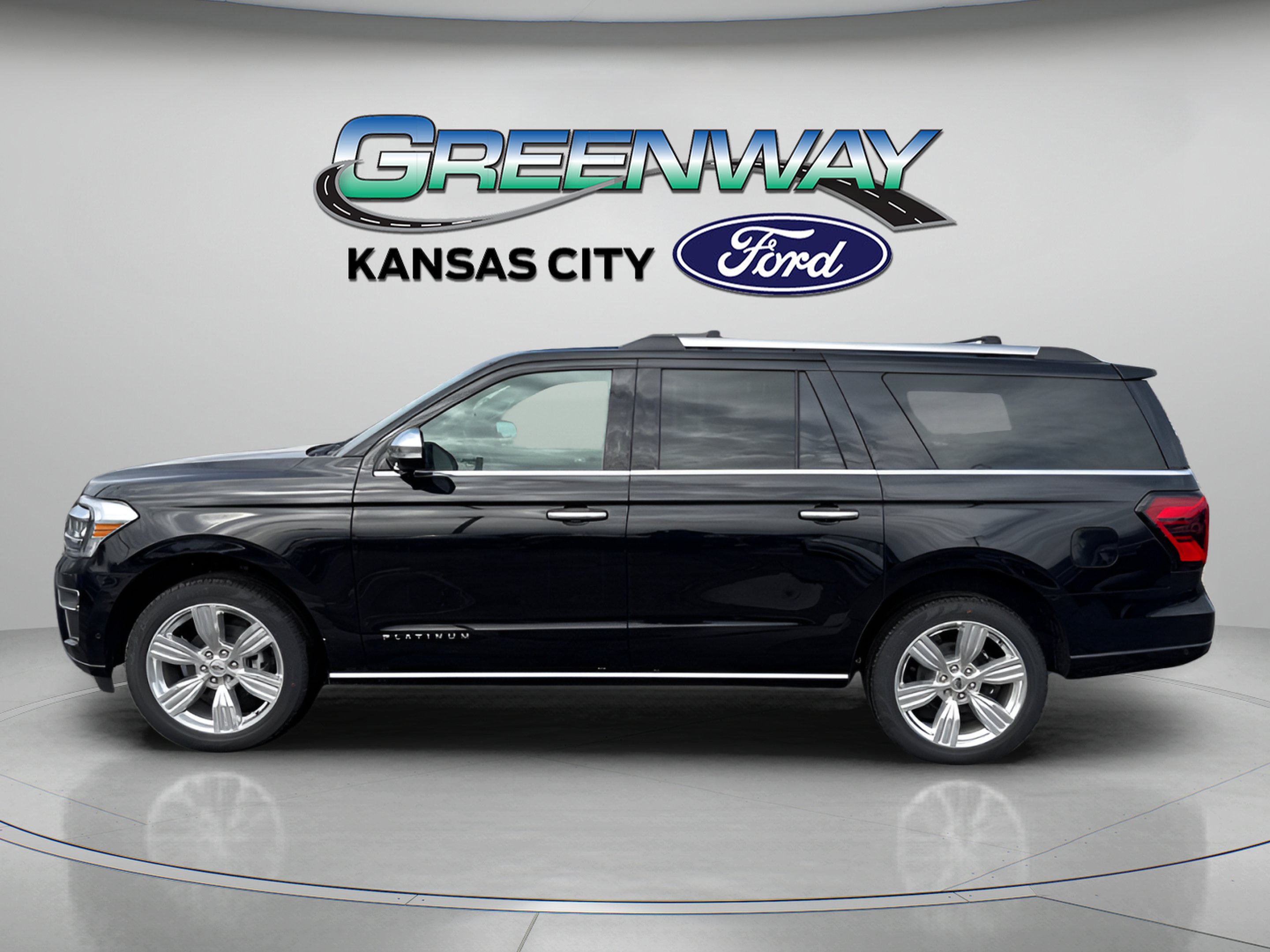 New 2024 Agate Black Metallic Ford Platinum image 4