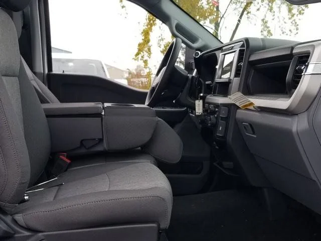 New 2026 Oxford White Ford F-250® XL image 12