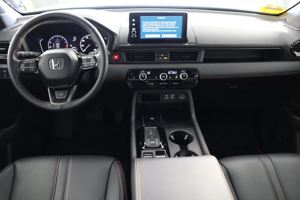 Used 2025 White Honda TrailSport image 2
