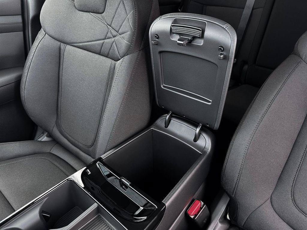 New 2026 Gray Hyundai SEL image 18