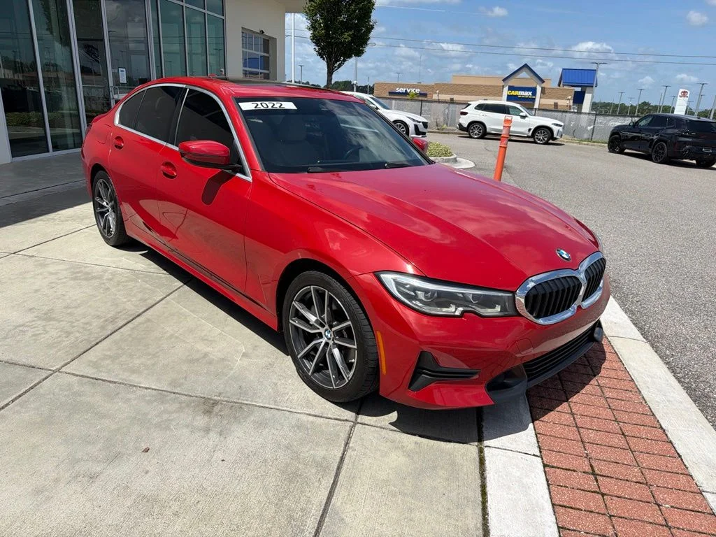 Used 2022 Red BMW 330i image 8