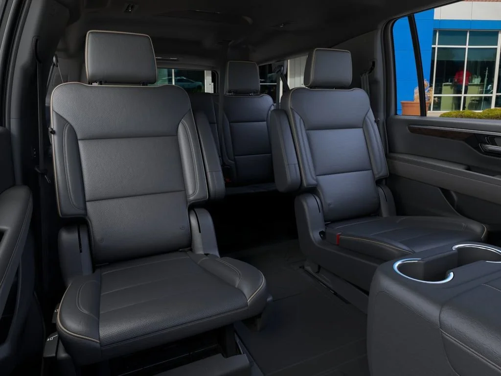 New 2026 Polar White Tricoat Chevrolet Premier image 17