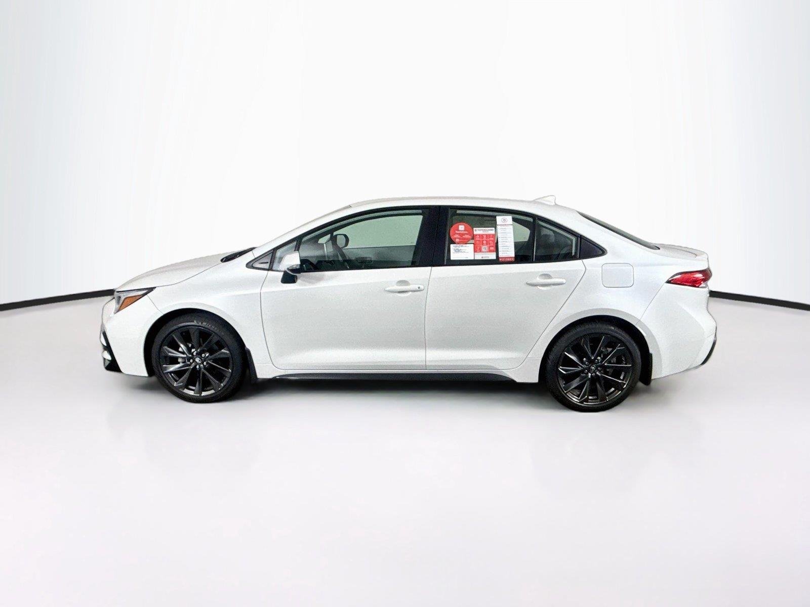 New 2027 Wind Chill Pearl Toyota SE image 9