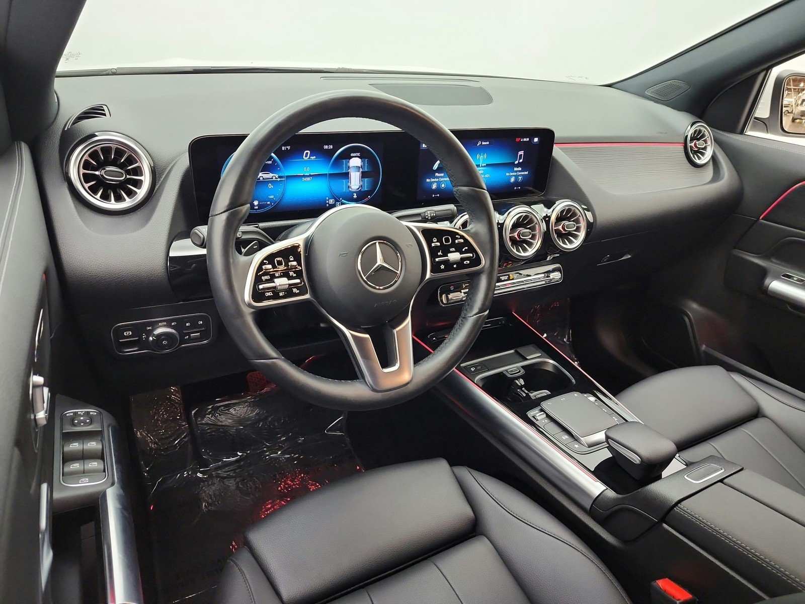 Certified Used 2023 Polar White Mercedes-Benz GLA 250 4MATIC® SUV image 21