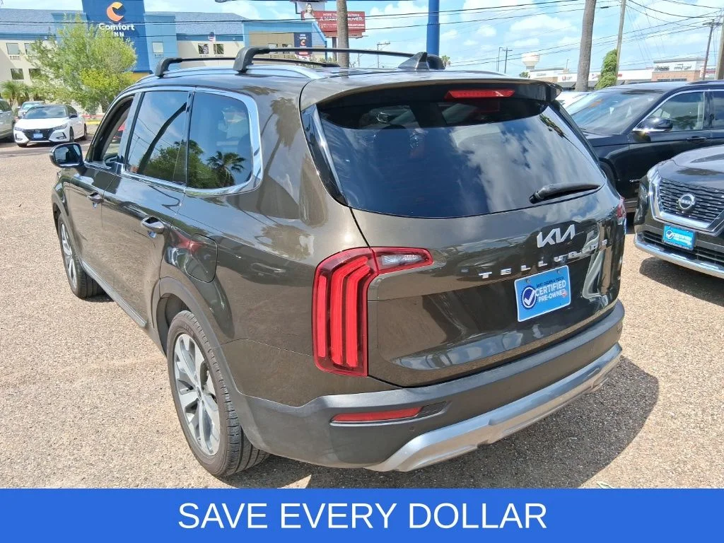 Used 2022 Green Kia EX image 4