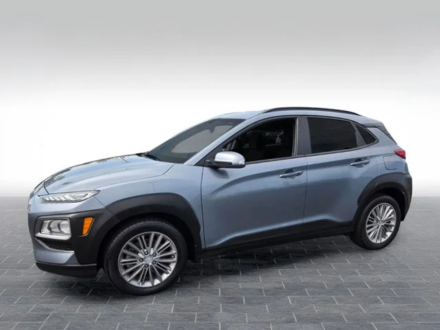Used 2019 Silver Hyundai SEL image 3